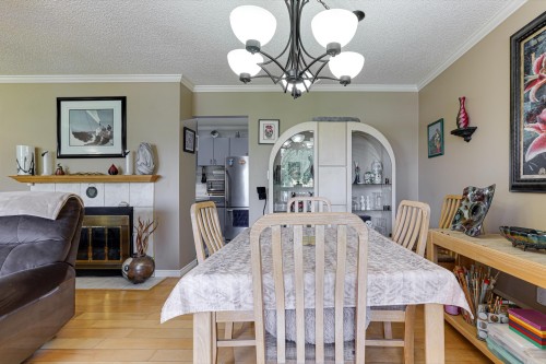 301-1048 King Albert Avenue, Coquitlam, BC 