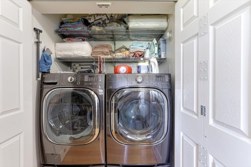 301-1048 King Albert Avenue, Coquitlam, BC 