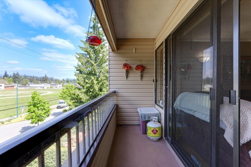 301-1048 King Albert Avenue, Coquitlam, BC 