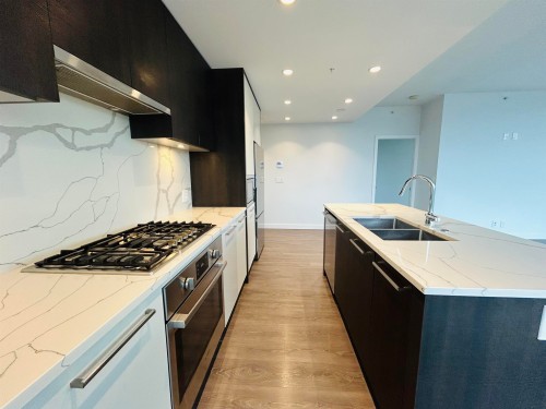 4303-567 Clarke Road, Coquitlam, BC 