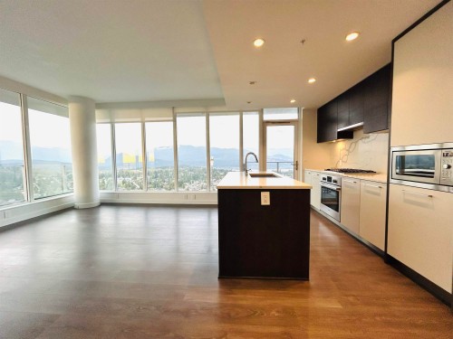 4303-567 Clarke Road, Coquitlam, BC 