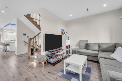 311 Nelson Street, Coquitlam, BC 