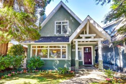 4543 11th Avenue W Vancouver, BC V6R 2M5