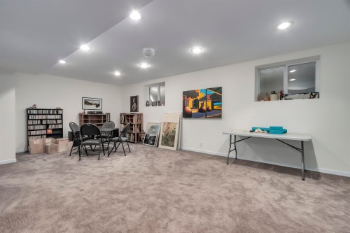 4543 11Th Avenue W, Vancouver, BC 