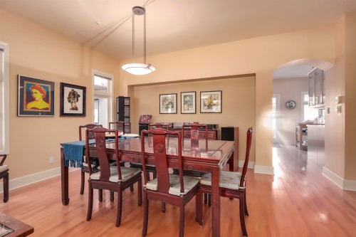 4543 11Th Avenue W, Vancouver, BC 