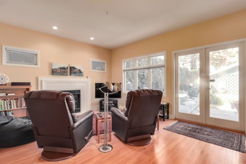 4543 11Th Avenue W, Vancouver, BC 