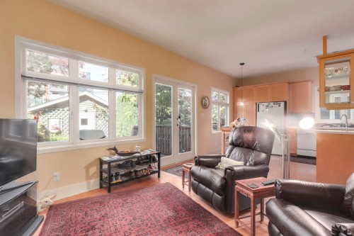 4543 11Th Avenue W, Vancouver, BC 