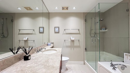 501-2688 West Mall, Vancouver, BC 