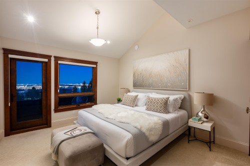 2673 Finch Hill, West Vancouver, BC 