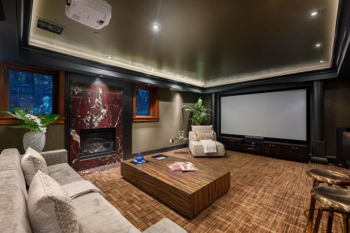 2673 Finch Hill, West Vancouver, BC 