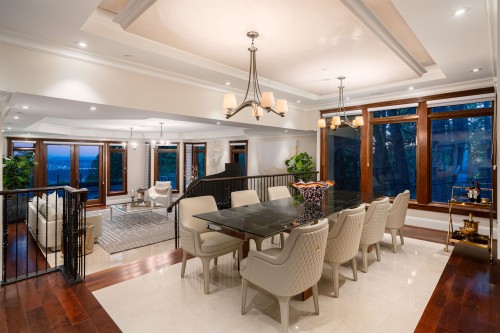 2673 Finch Hill, West Vancouver, BC 