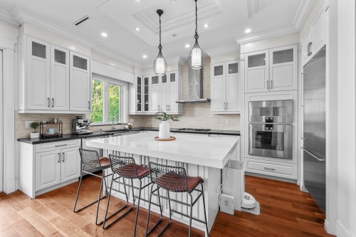 3339 27Th Avenue W, Vancouver, BC 