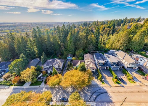 8061 Mcgregor Avenue, Burnaby, BC 