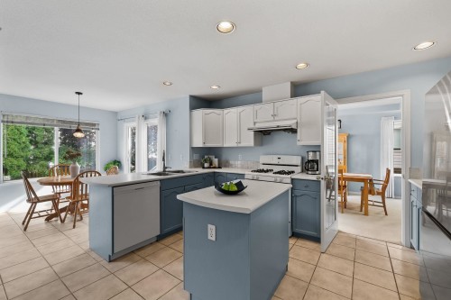 5551 Rowling Place, Richmond, BC 