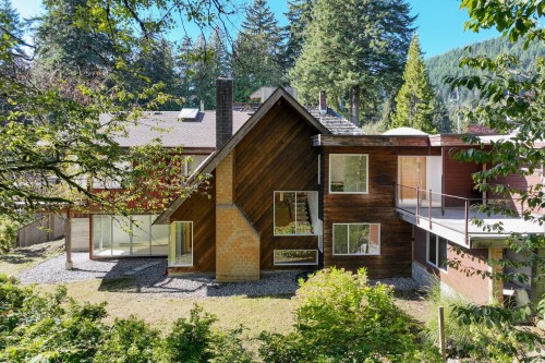 1491 Dempsey Road, North Vancouver, BC 