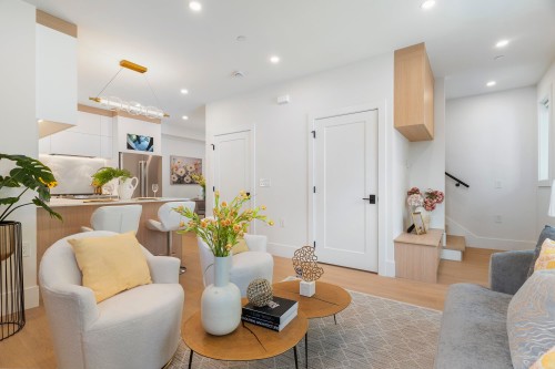 1-4257 Beatrice Street, Vancouver, BC 