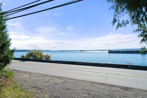 3721 Sunset Lane, West Vancouver, BC 