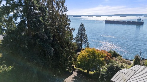 3721 Sunset Lane, West Vancouver, BC 