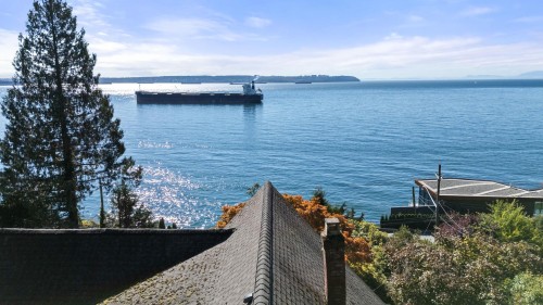 3721 Sunset Lane, West Vancouver, BC 