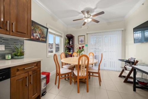 2643 8Th Avenue E, Vancouver, BC 