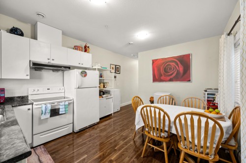 2643 8Th Avenue E, Vancouver, BC 