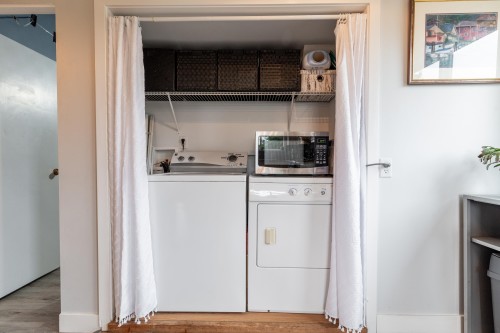 4164 Fairway Place, North Vancouver, BC 