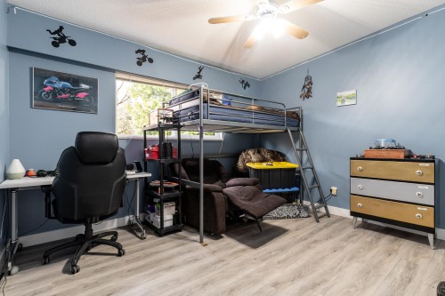 4164 Fairway Place, North Vancouver, BC 