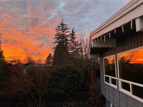 4164 Fairway Place, North Vancouver, BC 