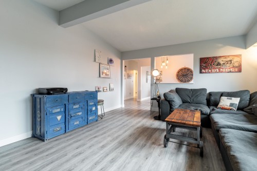 4164 Fairway Place, North Vancouver, BC 