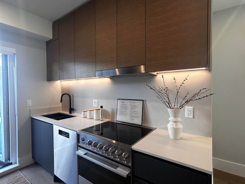 1341 21St Avenue E, Vancouver, BC 