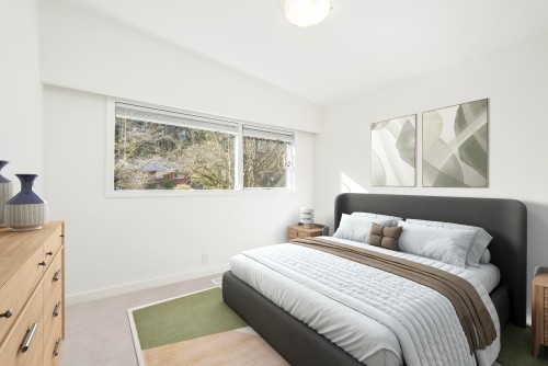 429 Newlands Road, West Vancouver, BC 