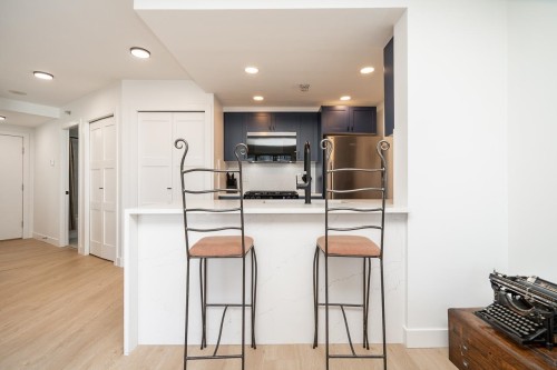 906-189 Davie Street, Vancouver, BC 