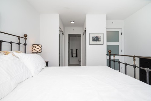 906-189 Davie Street, Vancouver, BC 