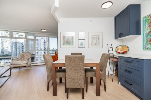 906-189 Davie Street, Vancouver, BC 