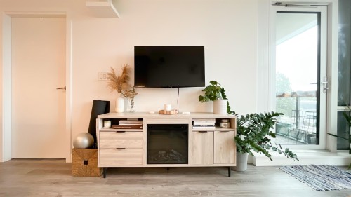 210-8181 Chester Street, Vancouver, BC 