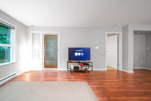 106-5665 Irmin Street, Burnaby, BC 