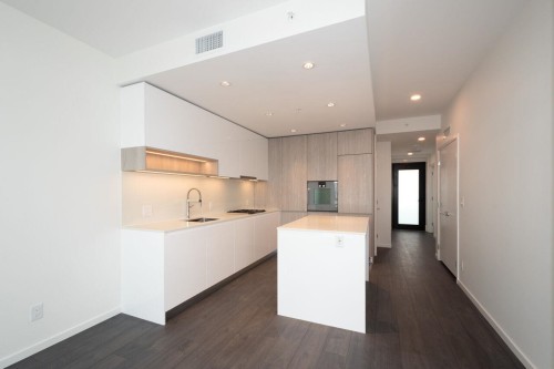 1021-6600 Minoru Boulevard, Richmond, BC 