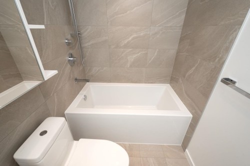 1021-6600 Minoru Boulevard, Richmond, BC 