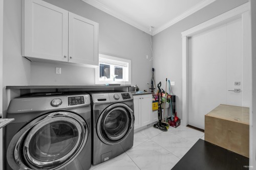 1640 Como Lake Avenue, Coquitlam, BC 