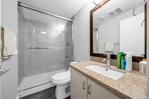 1640 Como Lake Avenue, Coquitlam, BC 