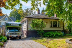 334 Arbutus Street  New Westminster, BC V3L 2J7