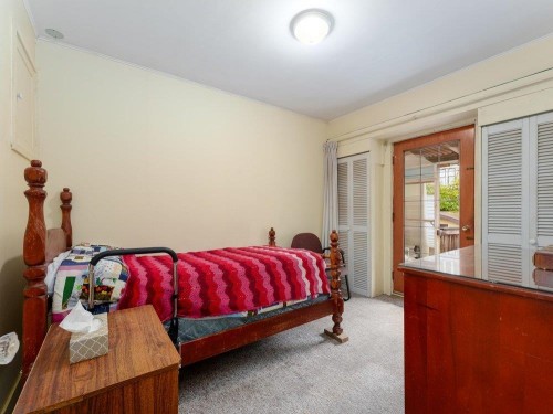 334 Arbutus Street, New Westminster, BC 