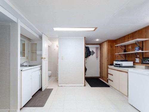 334 Arbutus Street, New Westminster, BC 