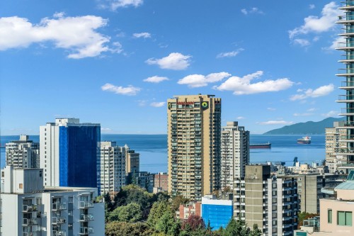 1704-1288 Alberni Street  Vancouver, BC V6E 4N5