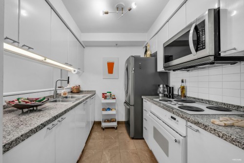 1704-1288 Alberni Street, Vancouver, BC 