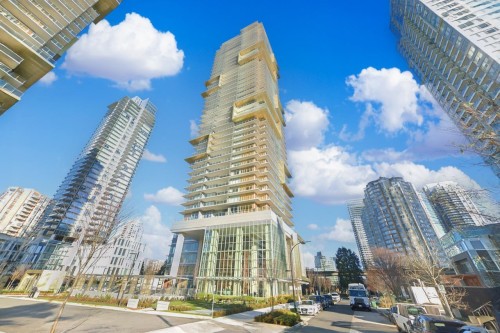 1806-6383 Mckay Avenue, Burnaby, BC 