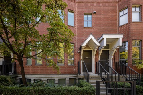 828 6Th Avenue W, Vancouver, BC 