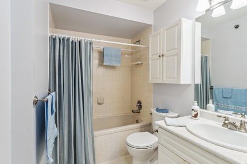 402-1154 Westwood Street, Coquitlam, BC 