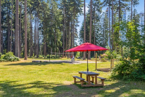 402-1154 Westwood Street, Coquitlam, BC 