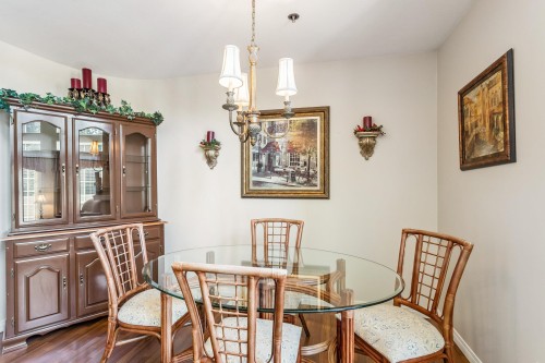 402-1154 Westwood Street, Coquitlam, BC 